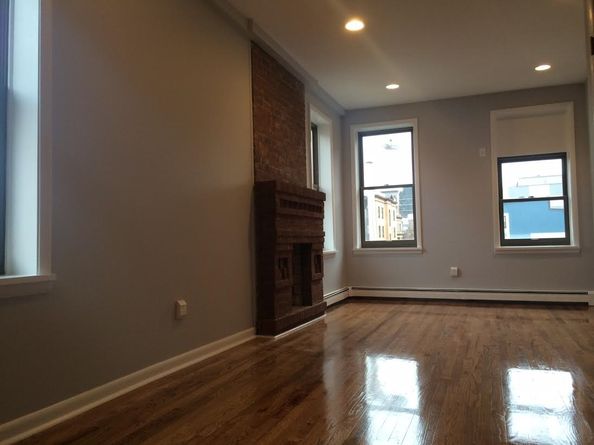650 1st St 3, Hoboken NJ 07030