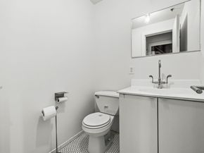 140 Bay St 2C, Jersey City NJ 07302