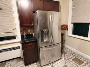 858 Avenue C, Bayonne NJ 07002-2922
