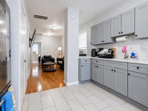 30 East 49th St, Bayonne NJ 07002