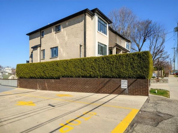 2021 Fletcher Ave, Fort Lee NJ 07024