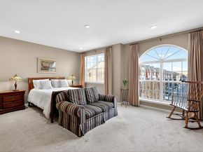 60 Tottenham Ct, Jersey City NJ 07305