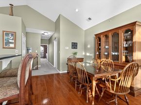 60 Tottenham Ct, Jersey City NJ 07305