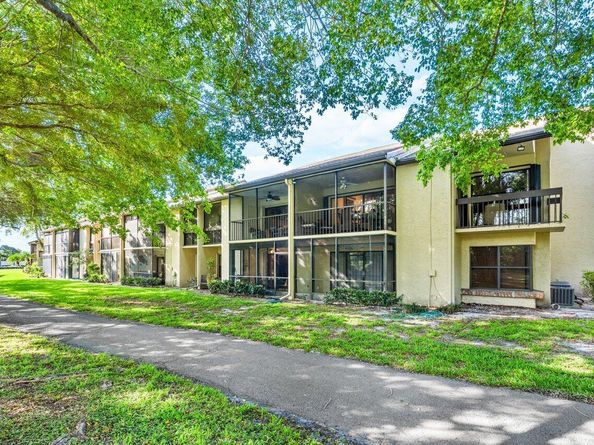 5087 Oak Hill Lane 315, Delray Beach FL 33484