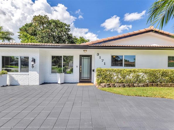 3171 NW 69 Court, Fort Lauderdale FL 33309