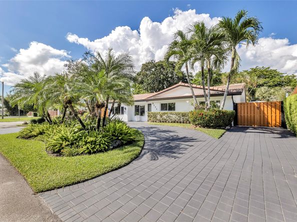 3171 NW 69 Court, Fort Lauderdale FL 33309