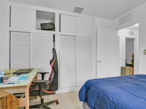 300 Cavalier Rd, Palm Springs FL 33461
