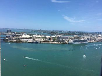 335 S Biscayne Blvd