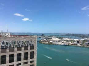 335 S Biscayne Blvd 4004, Miami FL 33131
