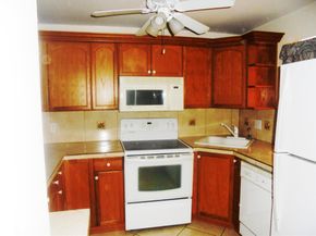 630 Tennis Club Dr 307, Fort Lauderdale FL 33311