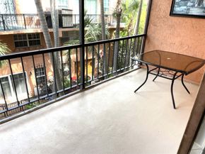 630 Tennis Club Dr 307, Fort Lauderdale FL 33311