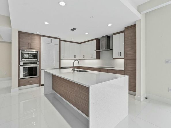 2720 Donald Ross Road 301, Palm Beach Gardens FL 33410