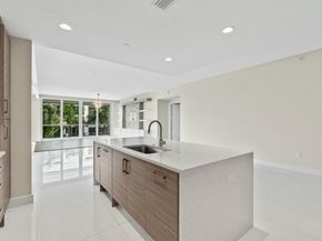 2720 Donald Ross Road 301, Palm Beach Gardens FL 33410