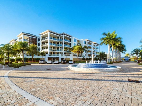 2720 Donald Ross Road 301, Palm Beach Gardens FL 33410