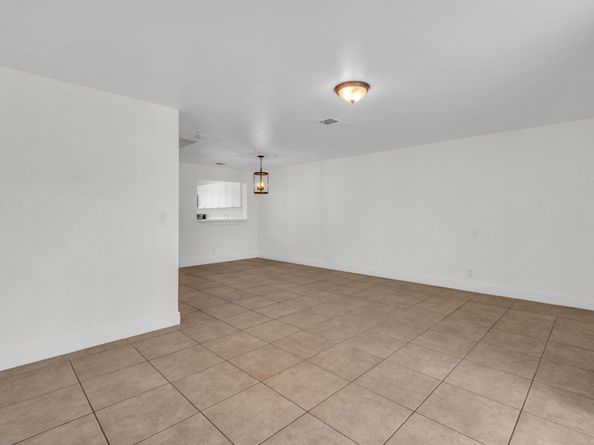1610 NW 93rd Ave 303, Hollywood FL 33024