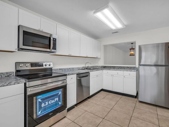 1610 NW 93rd Ave 303, Hollywood FL 33024
