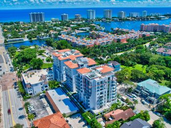 475 E Royal Palm Road