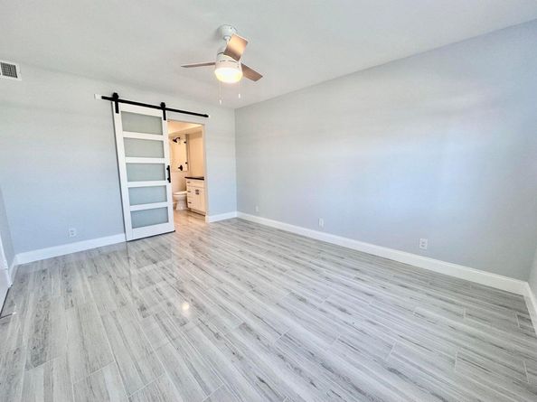 312 Northlake Drive 104, North Palm Beach FL 33408