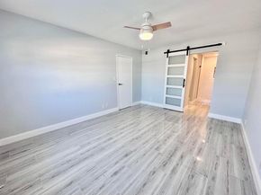 312 Northlake Drive 104, North Palm Beach FL 33408