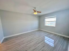 312 Northlake Drive 104, North Palm Beach FL 33408