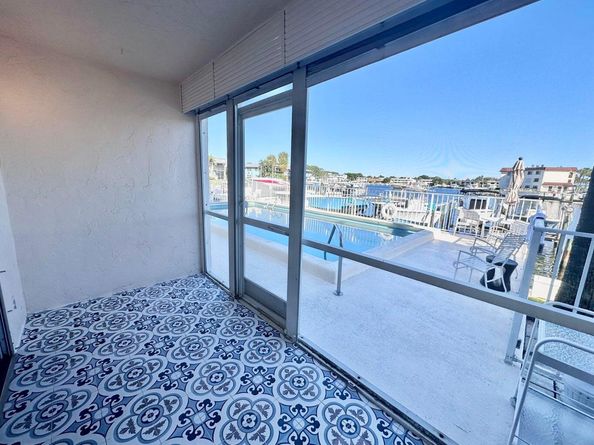 312 Northlake Drive 104, North Palm Beach FL 33408