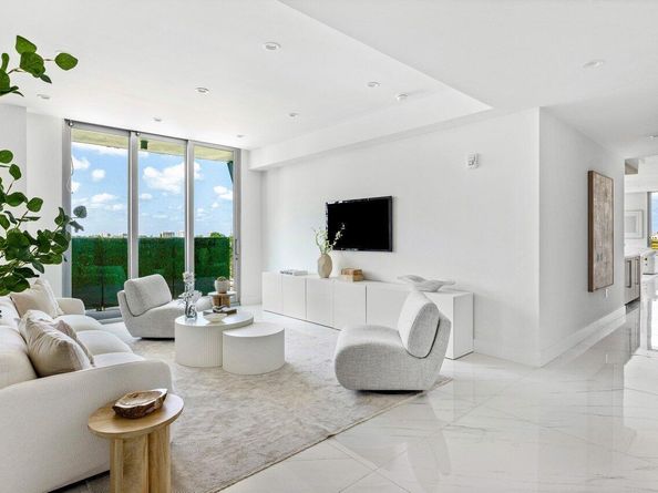 495 E Royal Palm Road 601, Boca Raton FL 33432