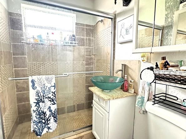 578 Tallulah Rd, Lake Worth FL 33462