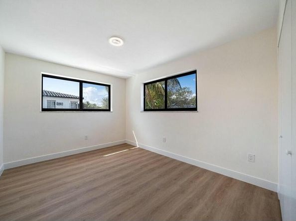 7996 Crespi Boulevard, Miami Beach FL 33141