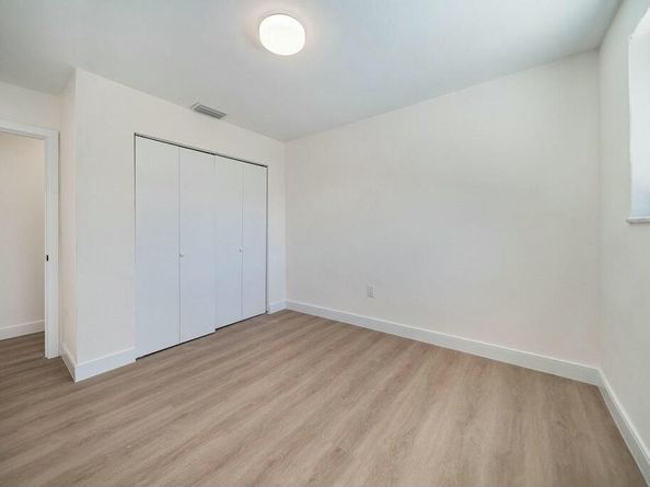 7996 Crespi Boulevard, Miami Beach FL 33141