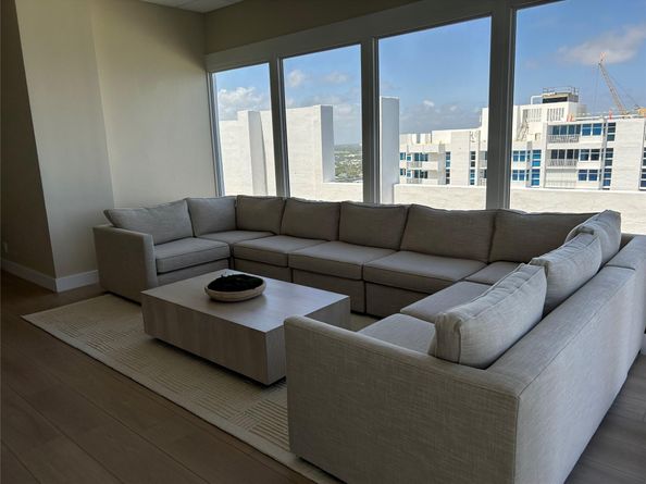 Undisclosed Address #FX-10495429, Pompano Beach FL 33062