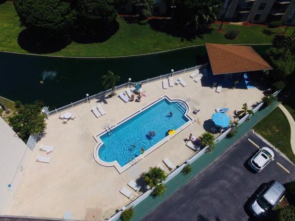 200 Waterway 307 Drive S 307, Lantana FL 33462