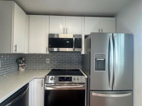 606 SW Natura Blvd 109, Deerfield Beach FL 33441