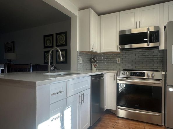 606 SW Natura Blvd 109, Deerfield Beach FL 33441