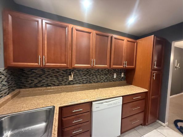 100 Bayview Ave C, Boynton Beach FL 33435