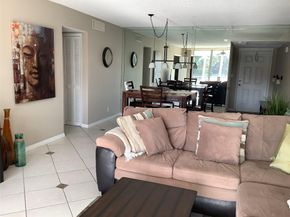 2671 S Course Dr 203, Pompano Beach FL 33069
