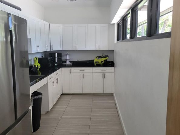 2671 S Course Dr 203, Pompano Beach FL 33069