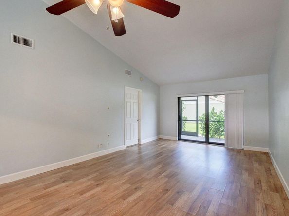 490 Hardwood Place, Boca Raton FL 33431