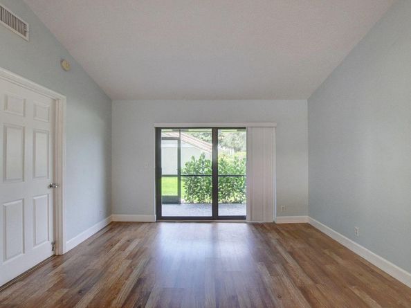 490 Hardwood Place, Boca Raton FL 33431