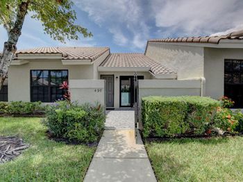 490 Hardwood Place