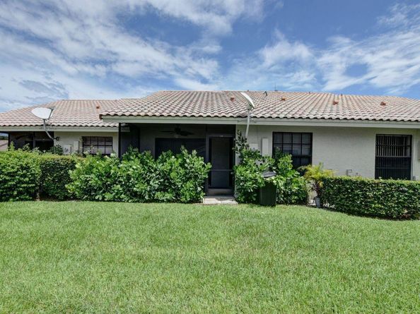 490 Hardwood Place, Boca Raton FL 33431