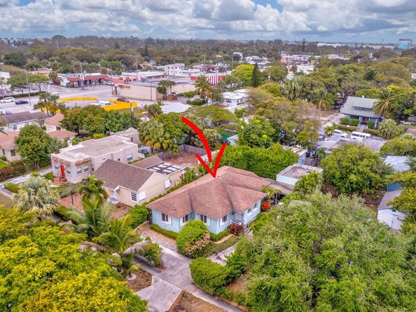 513 45th Street, West Palm Beach FL 33407