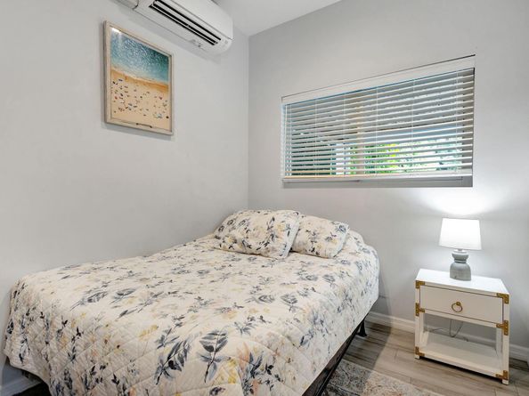 513 45th Street, West Palm Beach FL 33407