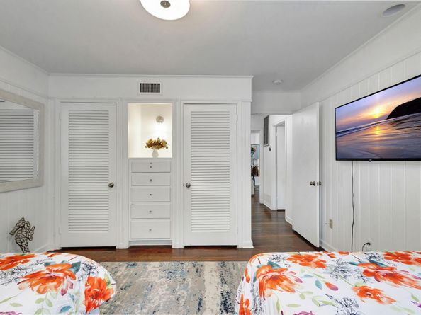 513 45th Street, West Palm Beach FL 33407