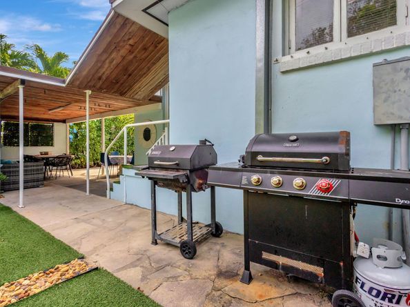 513 45th Street, West Palm Beach FL 33407