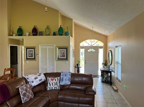 18865 NW 1st St, Pembroke Pines FL 33029