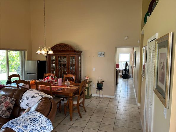 18865 NW 1st St, Pembroke Pines FL 33029