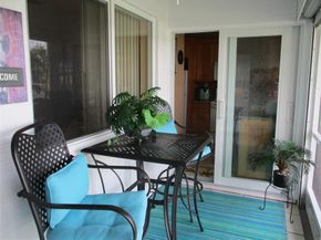 2100 NE 38th Street 217, Lighthouse Point FL 33064