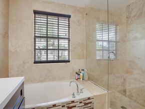5482 Queenship Court, Greenacres FL 33463
