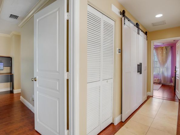 5482 Queenship Court, Greenacres FL 33463