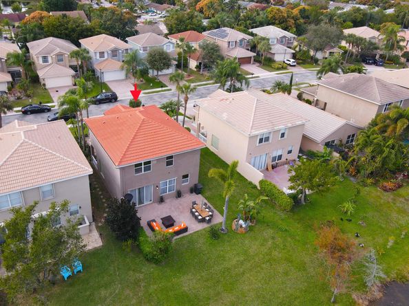 5482 Queenship Court, Greenacres FL 33463
